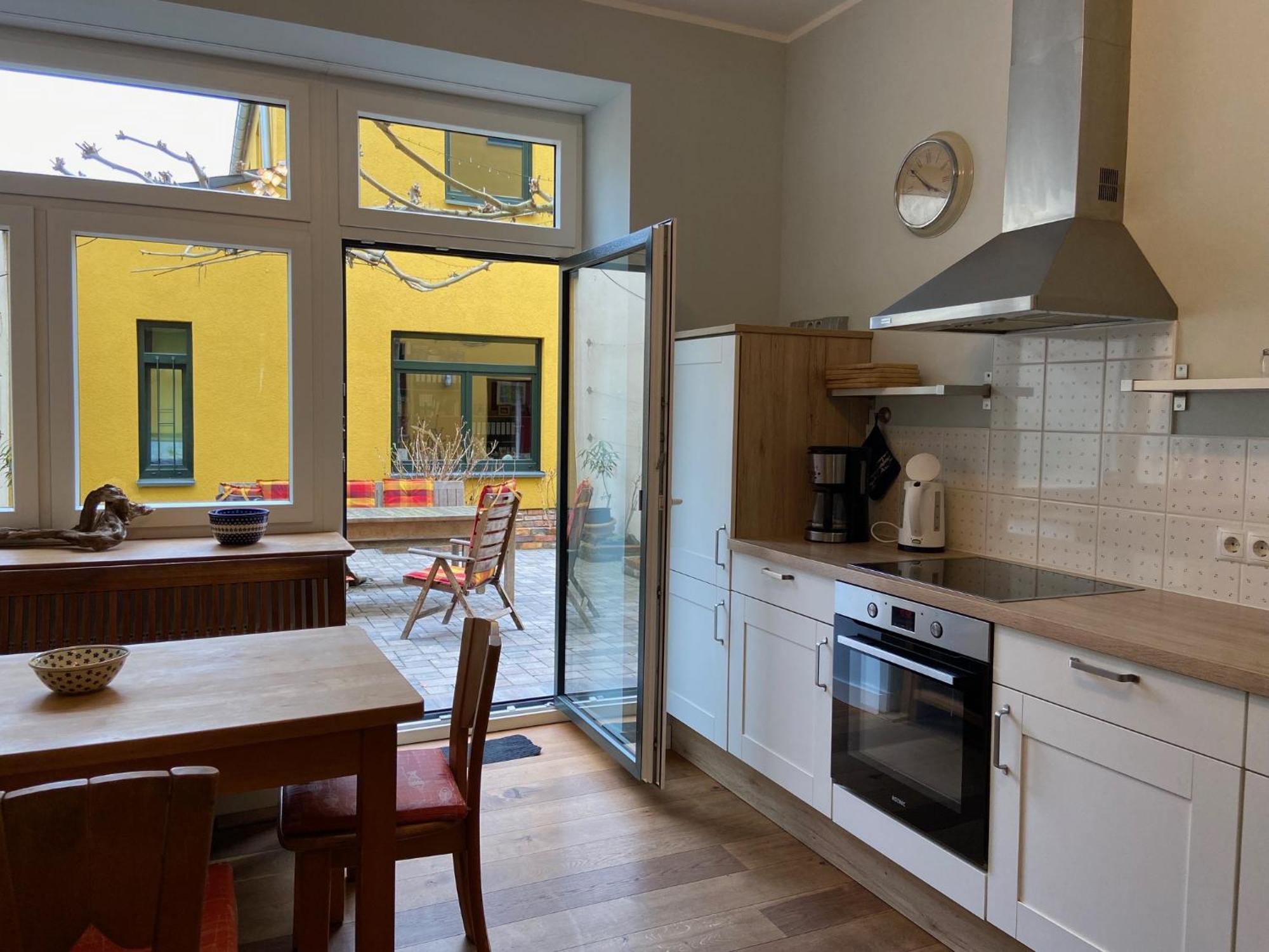 Fewo Mit 2 Schlafzimmern, Wohnkueche, Terrasse Bonn Exteriér fotografie
